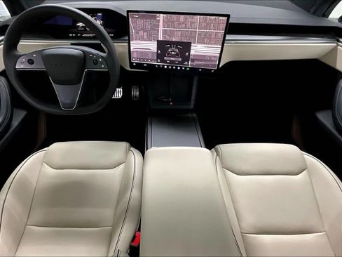 Used 2023 Tesla Model X Plaid AWD/4WD image 10