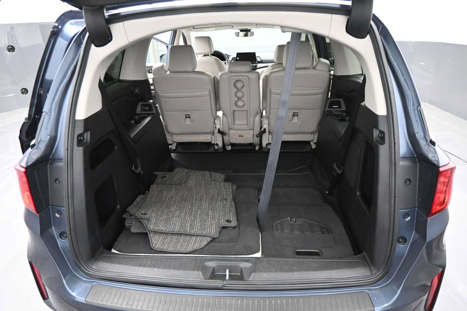 Used 2025 Honda Odyssey EX-L image 14