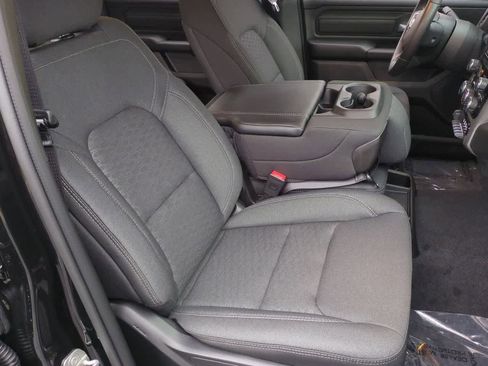 New 2026 RAM 1500 Express image 22