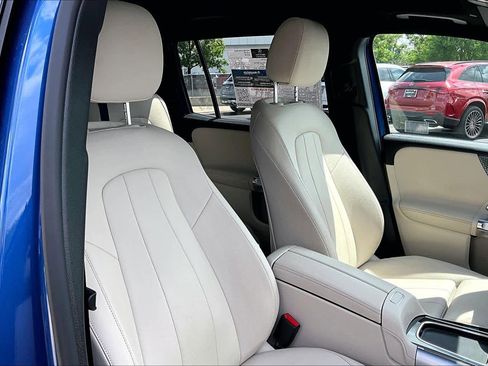 Certified 2024 Mercedes-Benz GLB 250 image 9