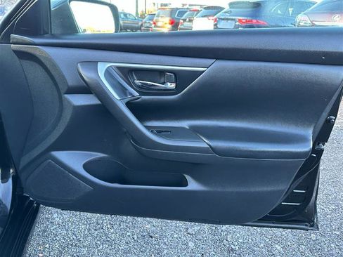 Used 2017 Nissan Altima 2.5 S w/ Power Driver Seat Package FWD image 26