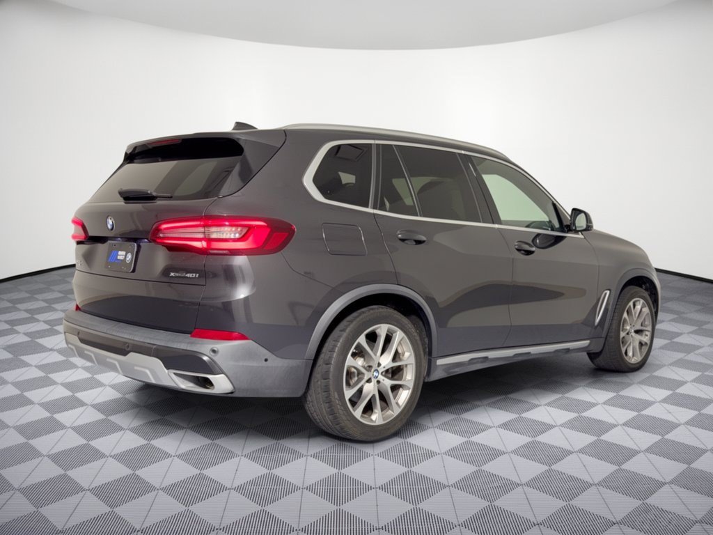 Used 2021 BMW X5 xDrive40i AWD/4WD image 9
