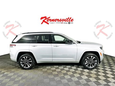 New 2025 Jeep Grand Cherokee Overland w/ Luxury Tech Group IV image 8