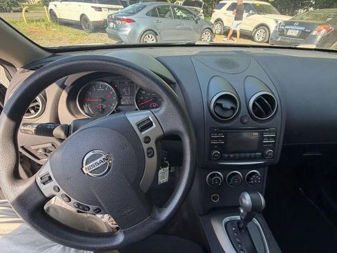 Used 2015 Nissan Rogue S w/ Convenience Package AWD/4WD image 13
