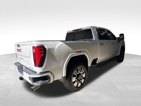 Used 2024 GMC Sierra 2500 Denali w/ Denali Reserve Package image 4