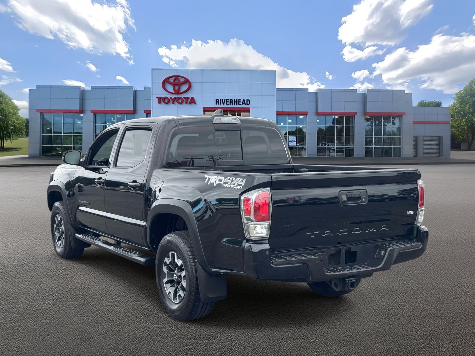 Certified 2020 Toyota Tacoma TRD Off-Road w/ Technology Package AWD/4WD image 6