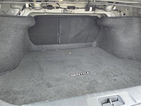 Used 2024 Nissan Sentra SR image 14