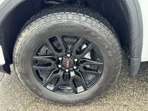 New 2026 GMC Sierra 1500 Elevation w/ Preferred Package image 24