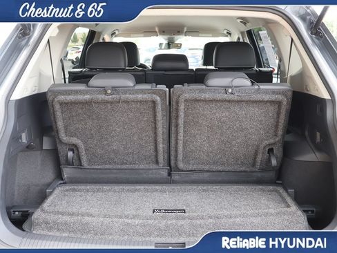 Used 2022 Volkswagen Tiguan SE FWD image 16