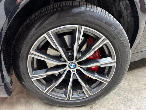 Certified 2023 BMW X6 xDrive40i w/ Executive Package image 28