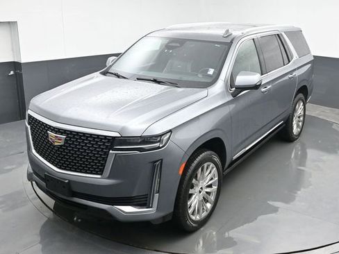 Used 2021 Cadillac Escalade Premium Luxury w/ Driver Assist Tech Package AWD/4WD image 43