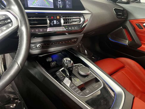 Used 2019 BMW Z4 sDrive30i w/ M Sport Package image 30
