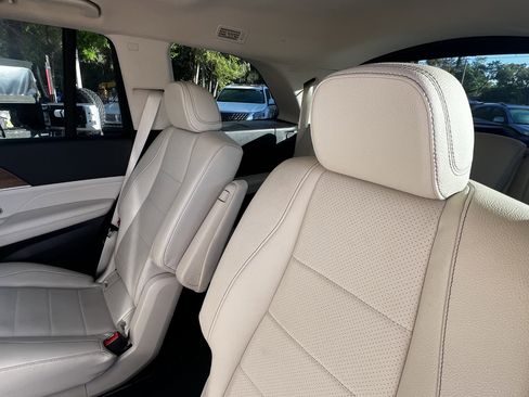 Used 2023 Mercedes-Benz GLS 450 4MATIC image 34