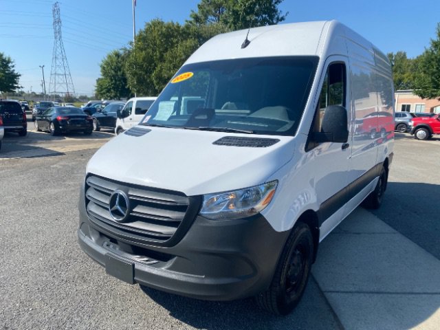 Used 2025 Mercedes-Benz Sprinter 2500 image 1