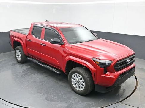 Used 2025 Toyota Tacoma SR image 19