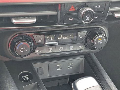 New 2026 Nissan Kicks SV w/ SV Premium Package FWD image 18