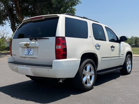 Used 2014 Chevrolet Tahoe LTZ RWD image 4