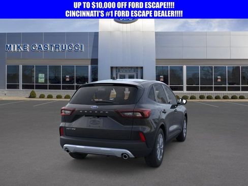 New 2026 Ford Escape Active FWD image 8