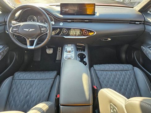 Used 2025 Genesis GV70 3.5T Sport w/ Sport Advanced Package image 9