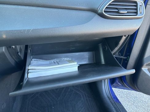 Used 2019 Hyundai Elantra GT image 20