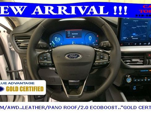 Certified 2023 Ford Escape Platinum w/ Premium Technology Package image 34