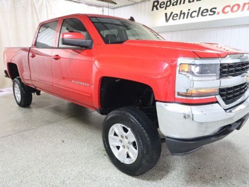 Used 2017 Chevrolet Silverado 1500 LT AWD/4WD image 5