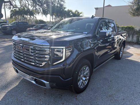 Used 2022 GMC Sierra 1500 Denali image 3