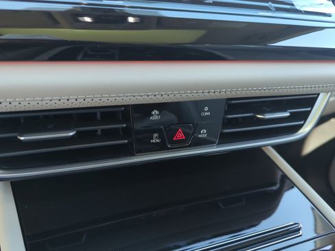 New 2026 Volkswagen Atlas SEL Premium R-Line AWD/4WD image 12