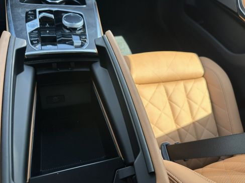 Used 2026 BMW X7 xDrive40i AWD/4WD image 62