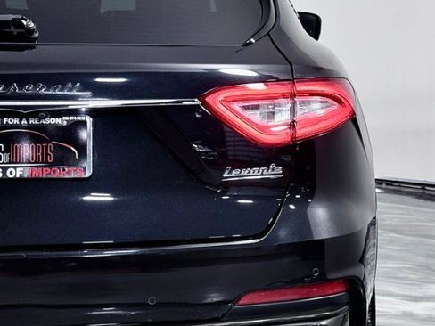 Used 2019 Maserati Levante Trofeo AWD/4WD image 14