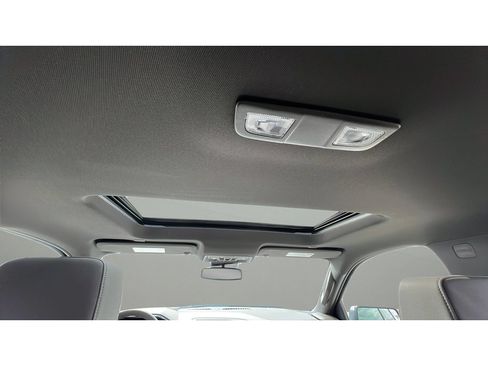 New 2026 Chevrolet Silverado 1500 LTZ w/ LTZ Premium Package AWD/4WD image 29