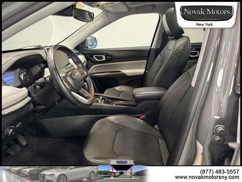 Used 2022 Jeep Compass Limited w/ Sun and Sound Group AWD/4WD image 14