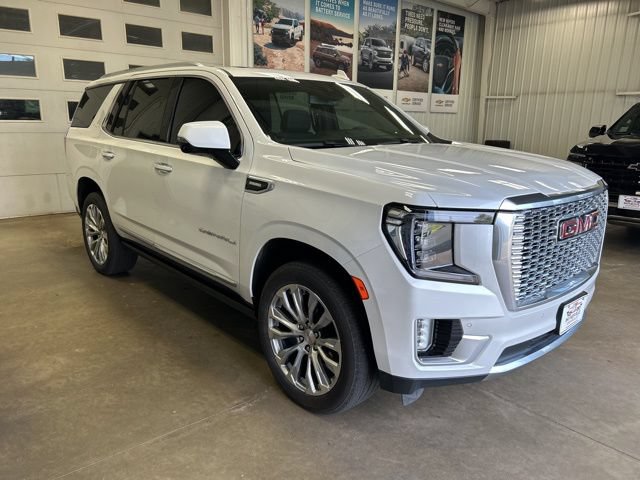Used 2024 GMC Yukon Denali AWD/4WD image 4