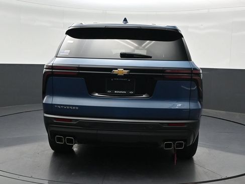 Used 2024 Chevrolet Traverse LS FWD image 4