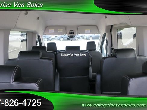 Used 2023 Ford Transit 350 XLT image 14