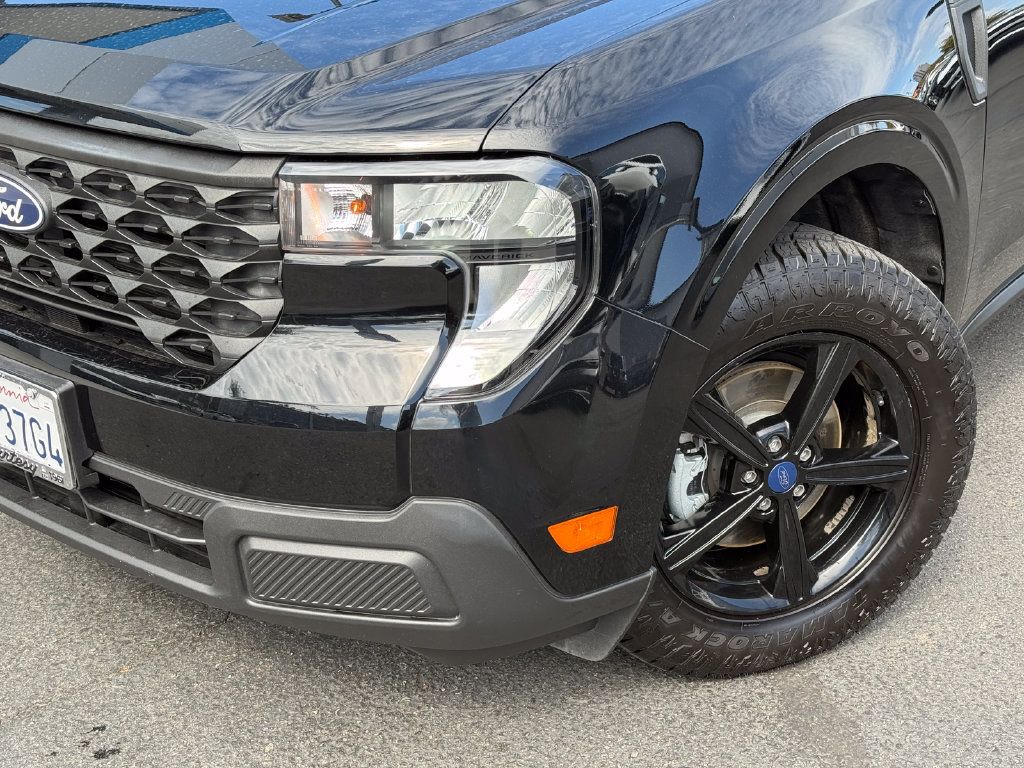 Used 2025 Ford Maverick XL w/ Equipment Group 102A AWD/4WD image 3