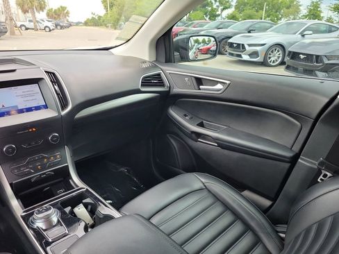 Used 2020 Ford Edge SEL w/ Convenience Package FWD image 14