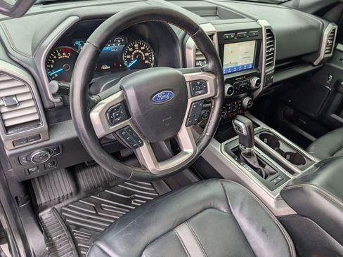 Used 2019 Ford F150 Platinum w/ Equipment Group 701A Luxury image 22