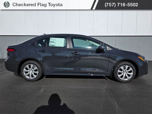 New 2026 Toyota Corolla LE image 2