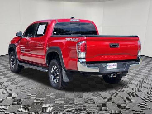 Used 2022 Toyota Tacoma TRD Off-Road AWD/4WD image 7