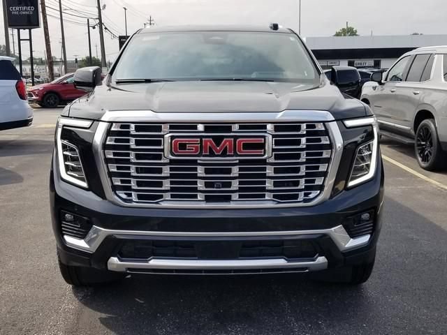 New 2026 GMC Yukon Denali w/ Denali Reserve Package AWD/4WD image 2