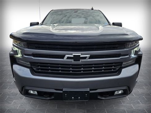 Used 2021 Chevrolet Silverado 1500 RST image 2