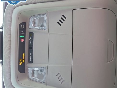 Used 2023 GMC Acadia SLE w/ Driver Convenience Package image 34