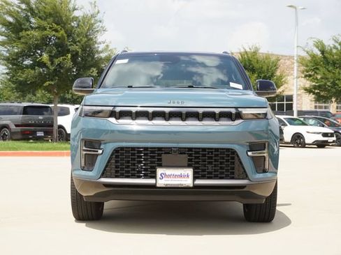 New 2026 Jeep Grand Wagoneer L Summit w/ Premium Group III AWD/4WD image 2