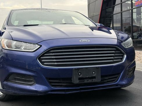 Used 2014 Ford Fusion SE image 30