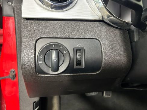 Used 2007 Ford Mustang Convertible RWD image 20