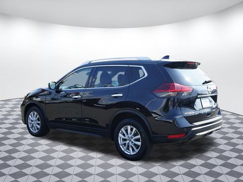 Used 2019 Nissan Rogue SV image 5