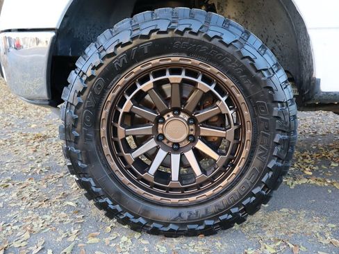 Used 2011 Ford F150 XLT w/ XLT Convenience Pkg image 41