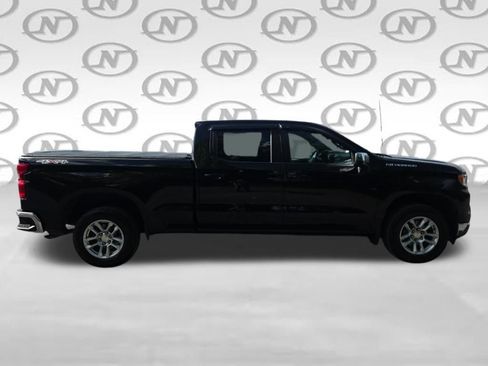 Used 2022 Chevrolet Silverado 1500 LT AWD/4WD image 13