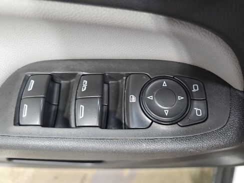 Used 2024 Chevrolet Equinox LS w/ LS Convenience Package AWD/4WD image 26